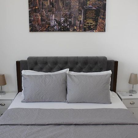 Luxury City Center Apartment - Bucharest Railways Station Exteriör bild