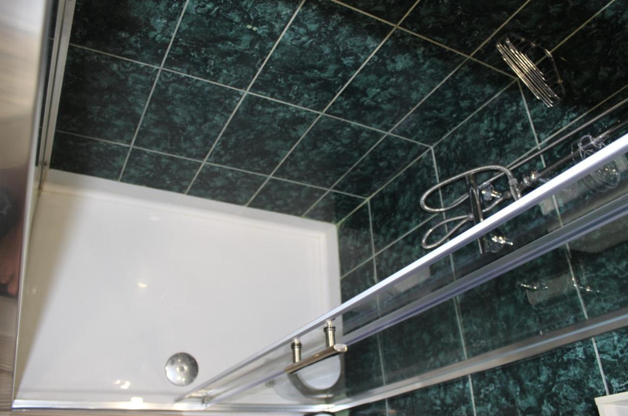 Luxury City Center Apartment - Bucharest Railways Station Exteriör bild