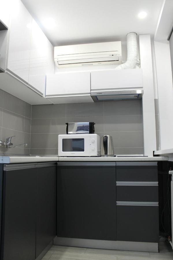 Luxury City Center Apartment - Bucharest Railways Station Exteriör bild